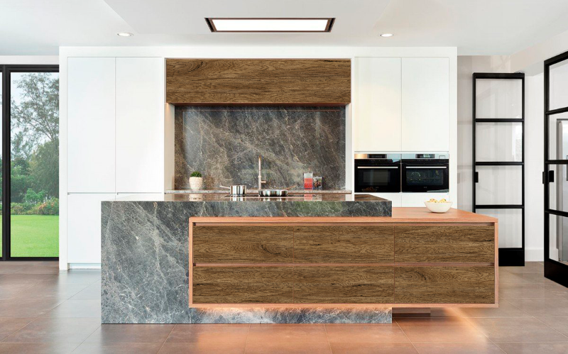 Ash Orlando 466 - was designed directly for new trends and fits perfectly into the sophisticated atmosphere.